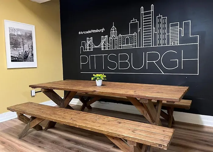 Crew Housing Sleeps 28 7br With 15 Beds And 4 Baths * Pittsburgh